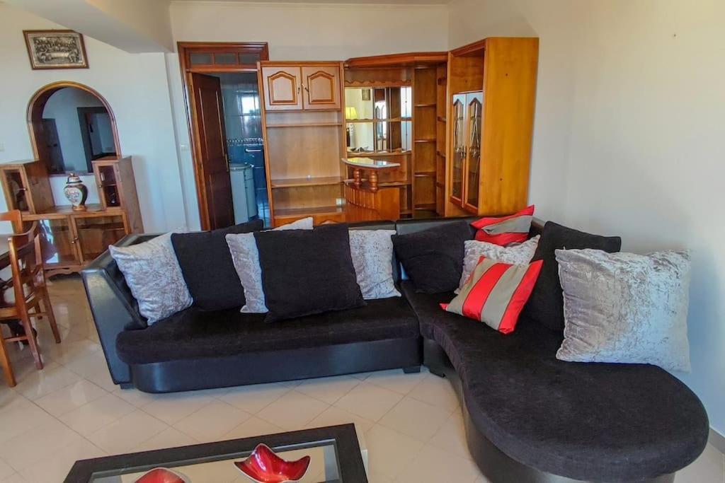 The Funny And Relax Apartment With Terrace & View Arco da Calheta  Buitenkant foto